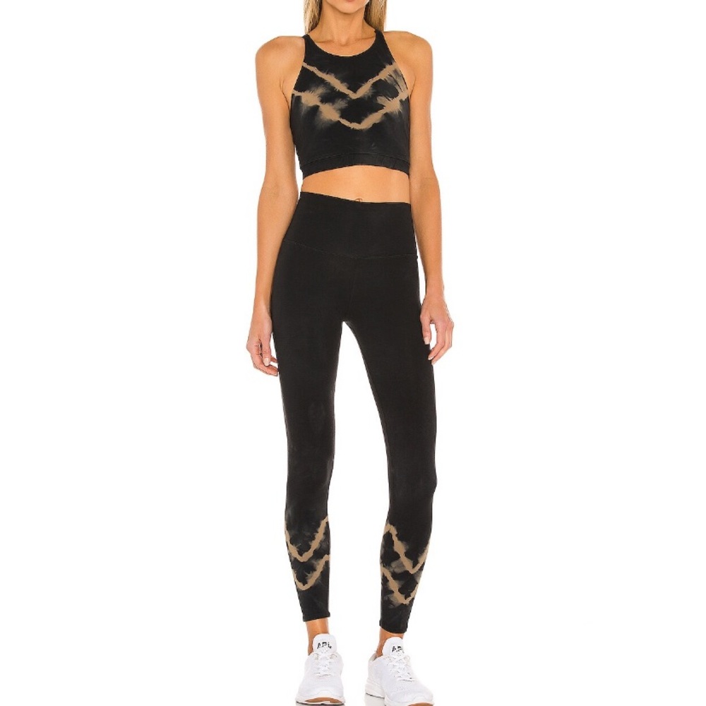 Electric & Rose Workout Set